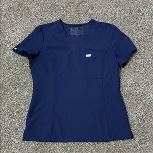 Figs Catarina one pocket scrub top Medium